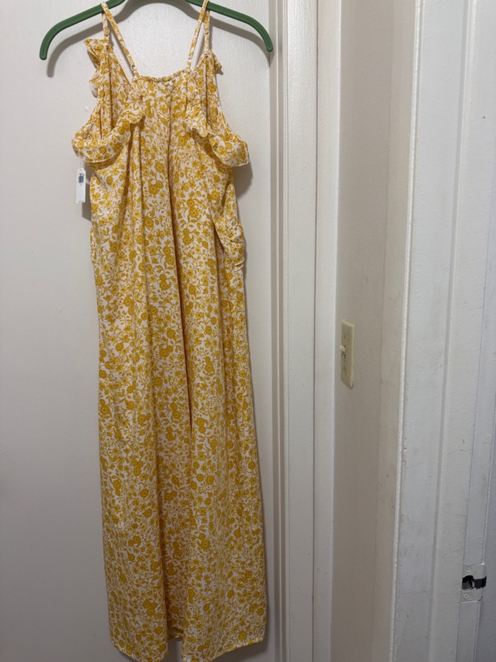 Old Navy Yellow Floral Maxi Dress with Ruffle Detail - Picture 3 of 4